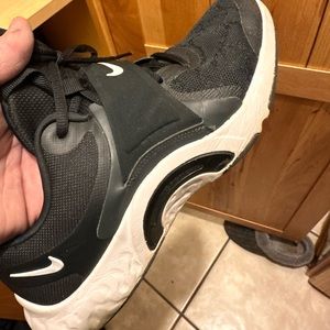 Woman’s Nikes wore 3 times